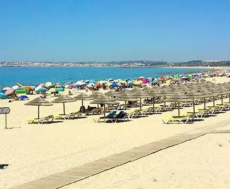 Magnific Holidays Apartament *